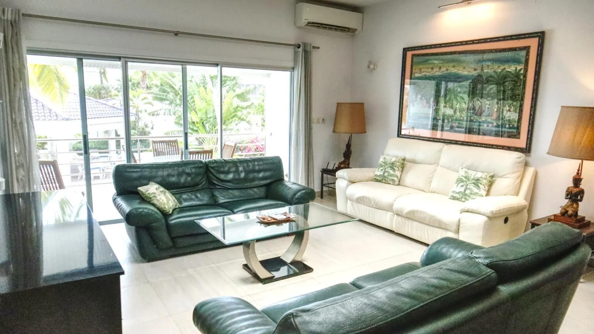 Cupecoy Beach Club Condo Lowlands